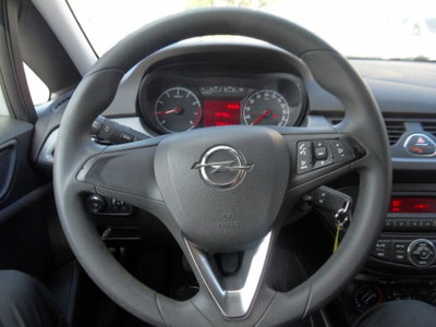 Opel Corsa 1.2 5 porte Advance (5)