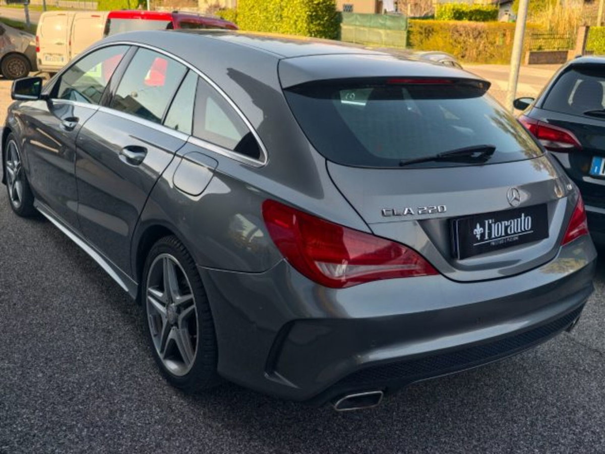 Mercedes-Benz CLA Shooting Brake 220 d Automatic Premium (6)