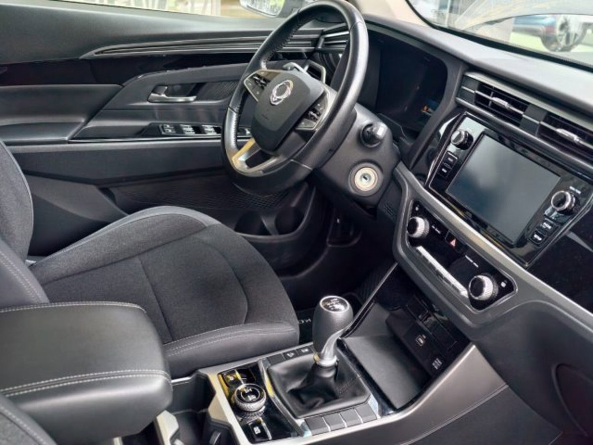 Ssangyong Korando 1.6 Diesel 2WD Icon (13)