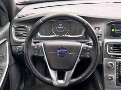 Volvo V60 D4 R-design Momentum (10)