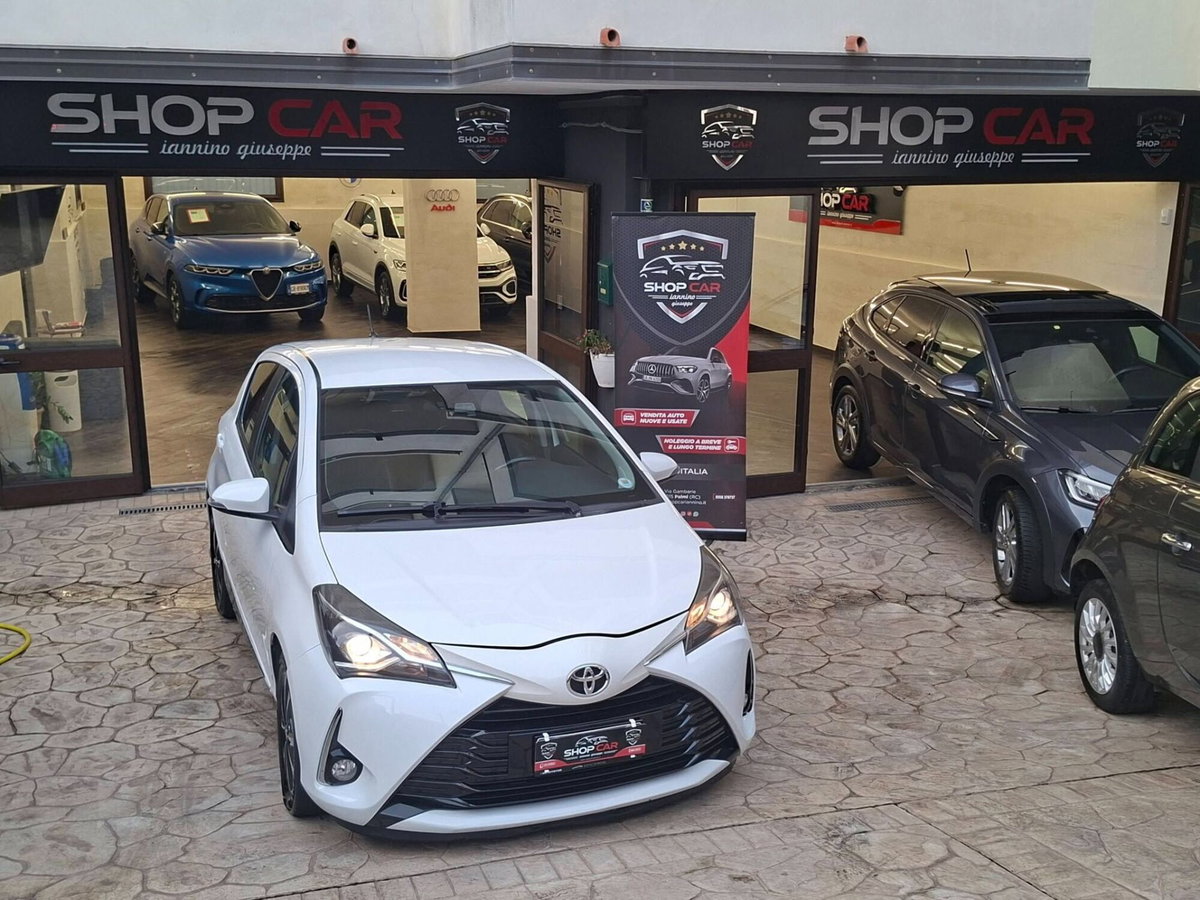 Toyota Yaris 1.D-4D 5 porte Cool (16)