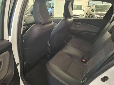 Toyota Yaris 1.D-4D 5 porte Cool (9)