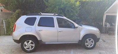 Dacia Duster 1.5 dCi 110CV 4x2 Lauréate (8)