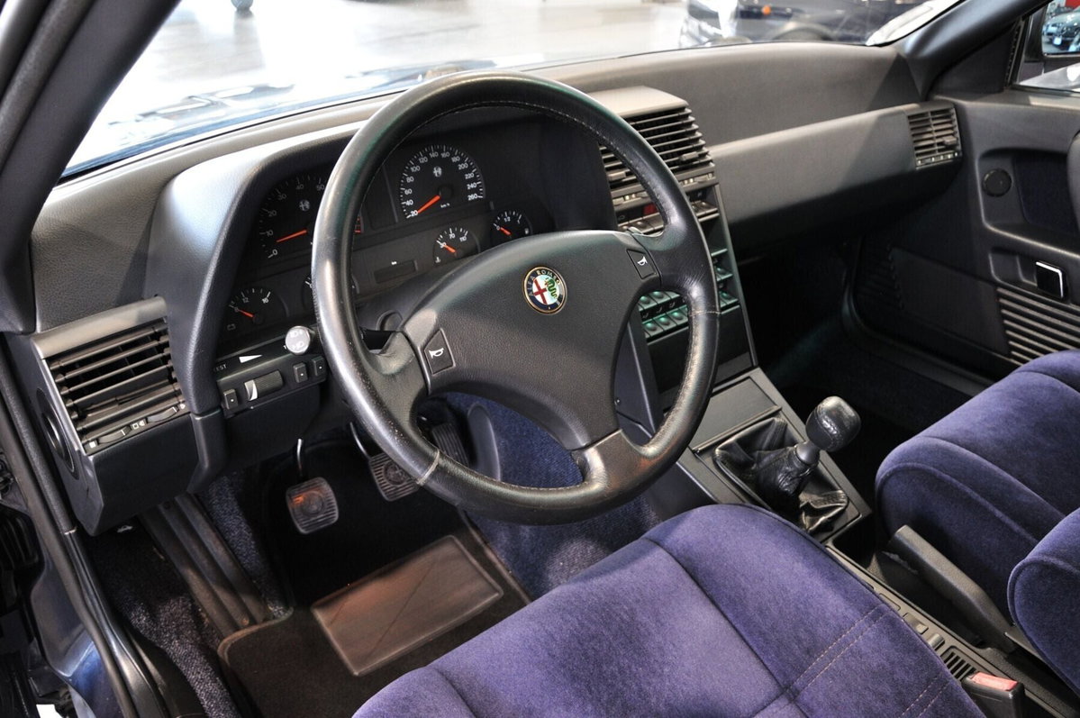 Alfa Romeo 164 2.0i V6 turbo cat Super (9)