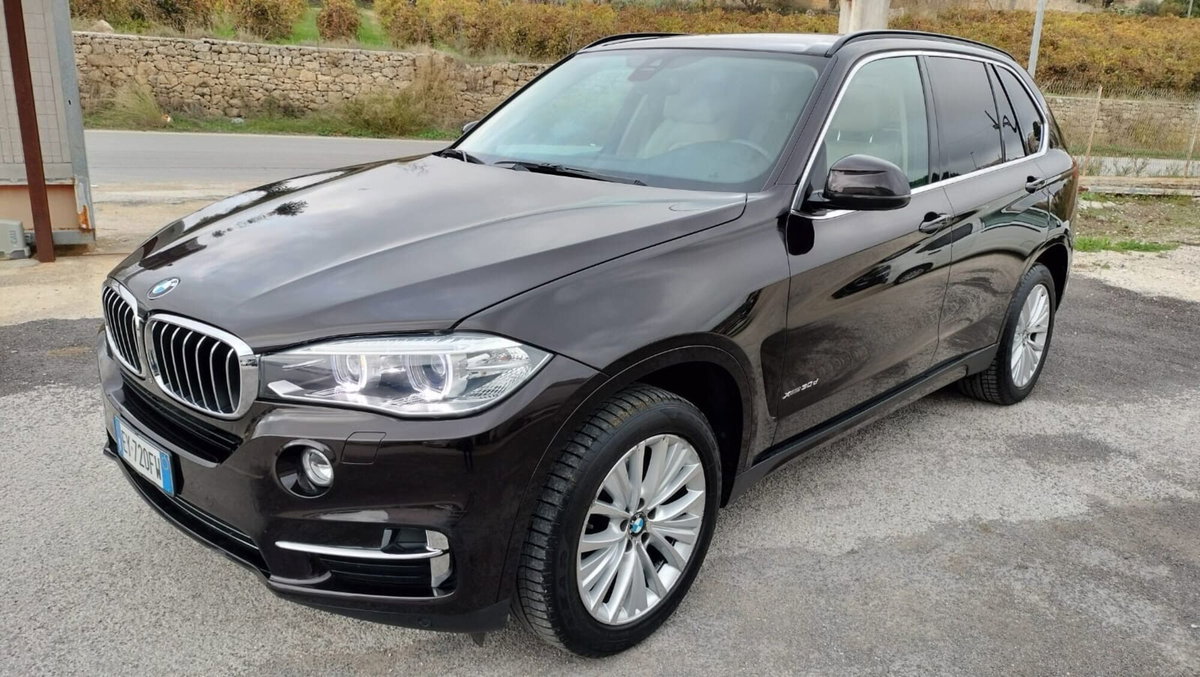 BMW X5 xDrive30d 258CV Business