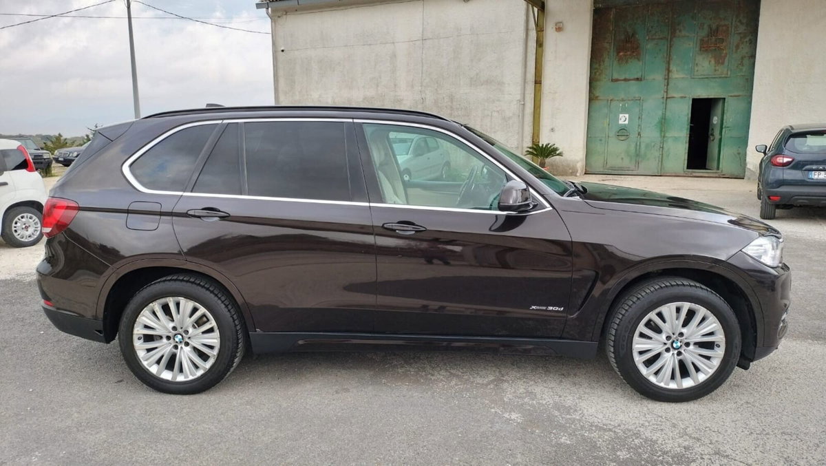 BMW X5 xDrive30d 258CV Business (10)
