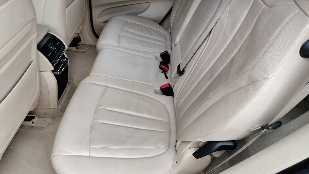 BMW X5 xDrive30d 258CV Business (20)