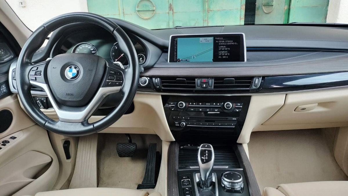 BMW X5 xDrive30d 258CV Business (5)