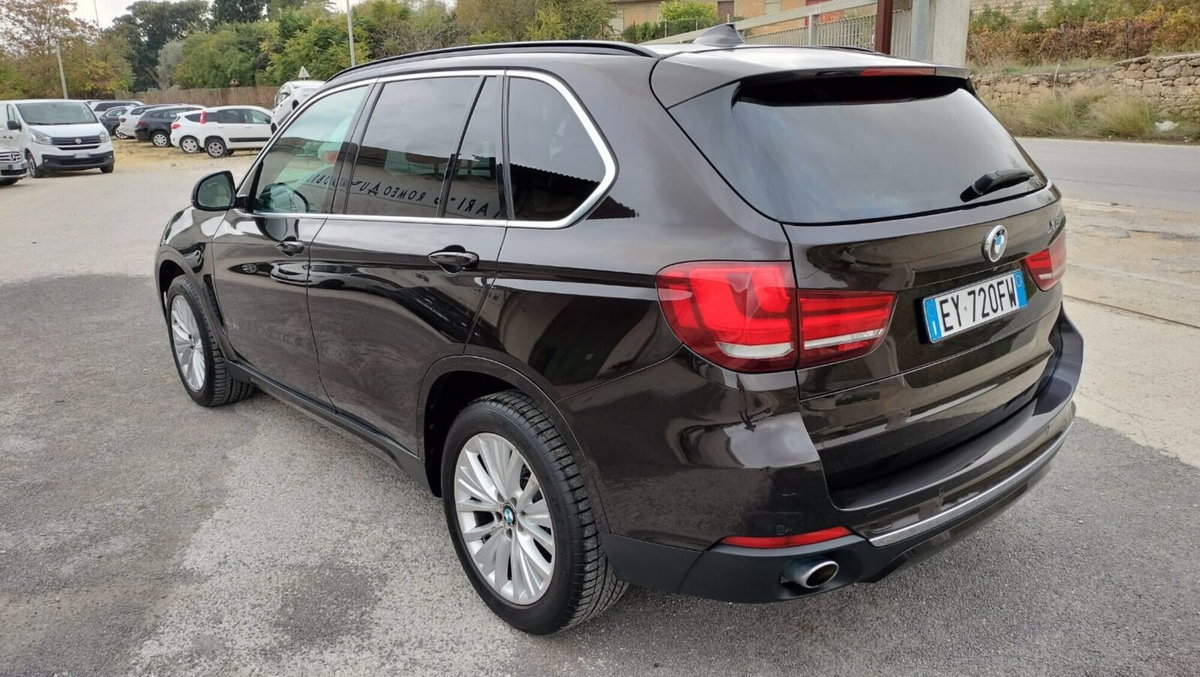 BMW X5 xDrive30d 258CV Business (7)