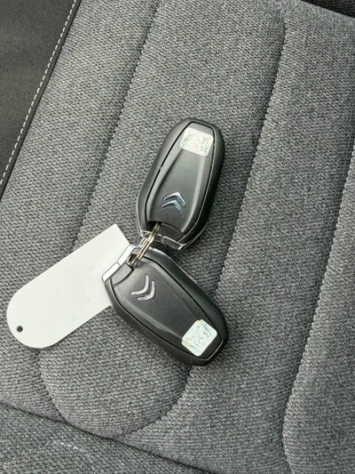 Citroen C3 BlueHDi 100 S&S Shine Pack (12)