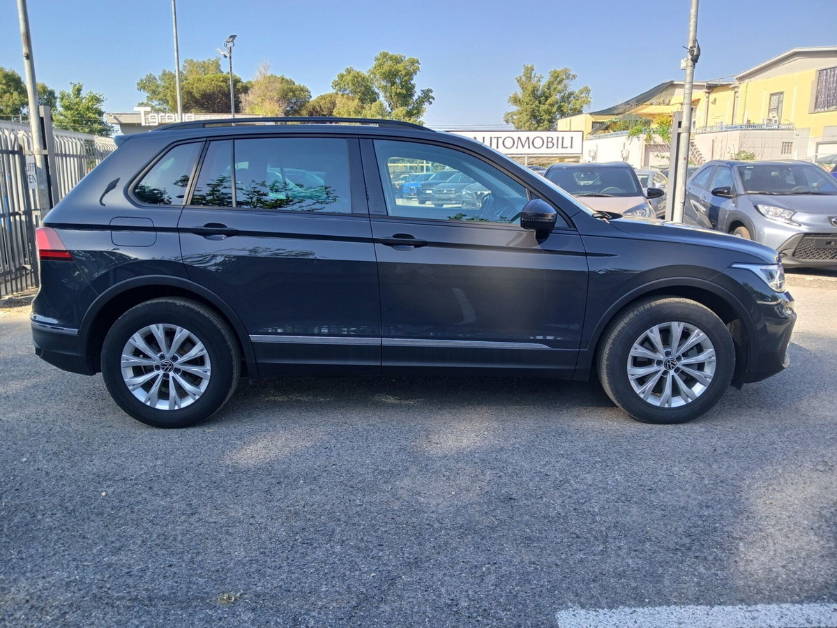 Volkswagen Tiguan 2.0 TDI 150 CV SCR DSG 4MOTION Life (4)