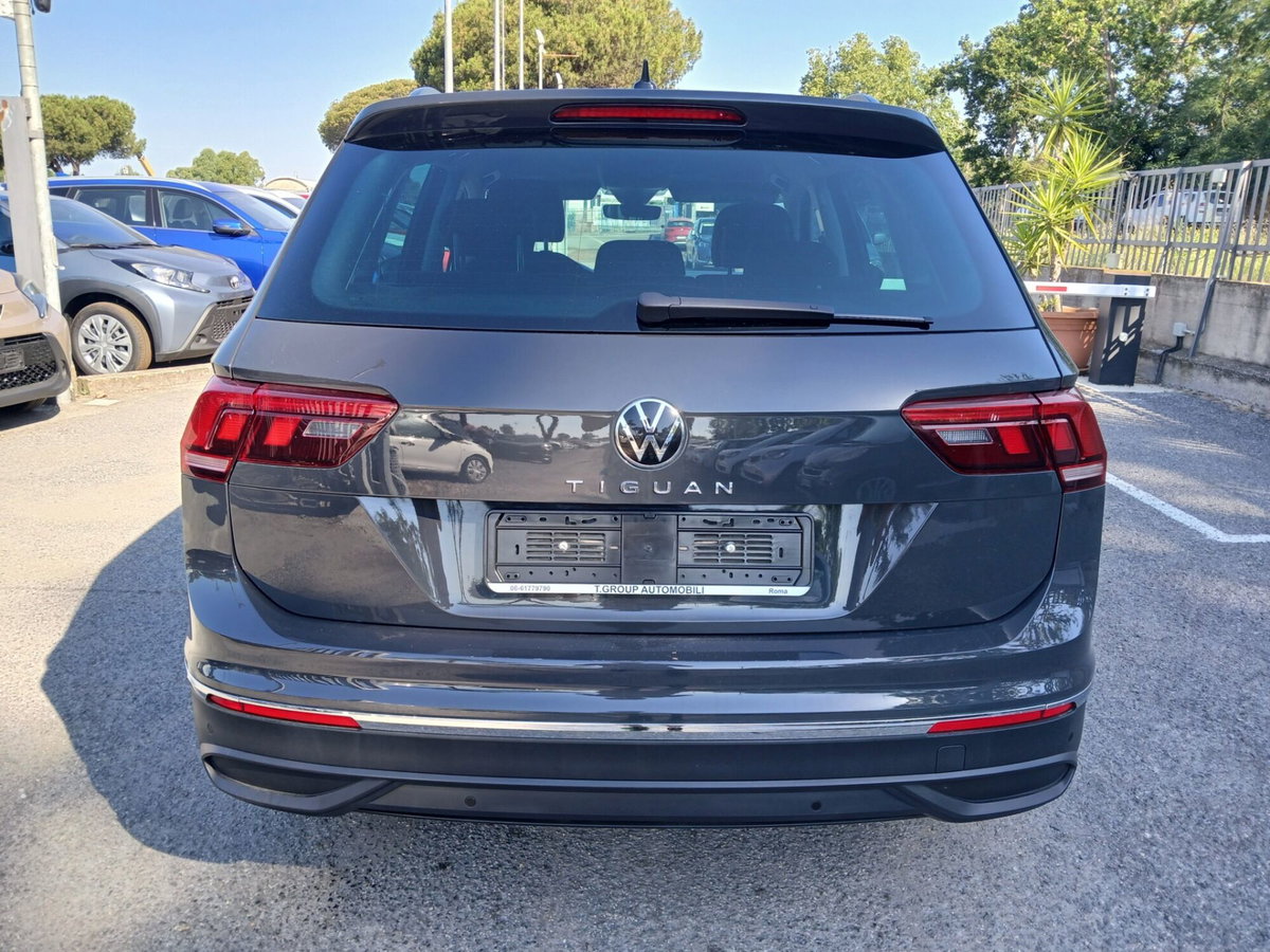 Volkswagen Tiguan 2.0 TDI 150 CV SCR DSG 4MOTION Life (6)