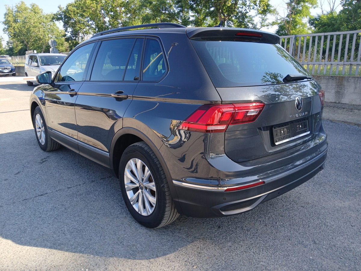 Volkswagen Tiguan 2.0 TDI 150 CV SCR DSG 4MOTION Life (7)