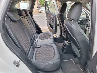 BMW X1 sDrive 18d xLine (11)