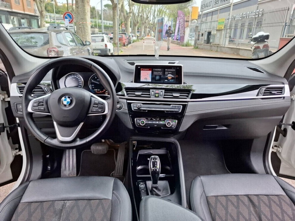BMW X1 sDrive 18d xLine (13)