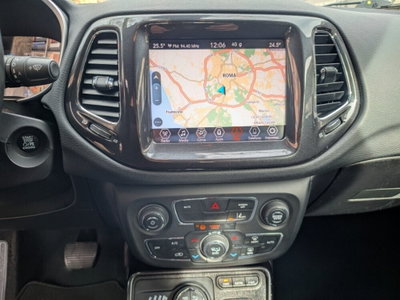 Jeep Compass 1.3 turbo t4 phev Altitude 4xe auto (14)