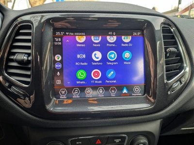 Jeep Compass 1.3 turbo t4 phev Altitude 4xe auto (15)