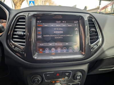 Jeep Compass 1.3 turbo t4 phev Altitude 4xe auto (17)