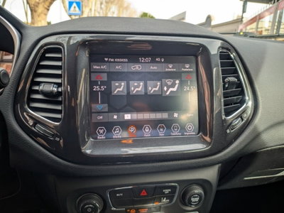 Jeep Compass 1.3 turbo t4 phev Altitude 4xe auto (18)