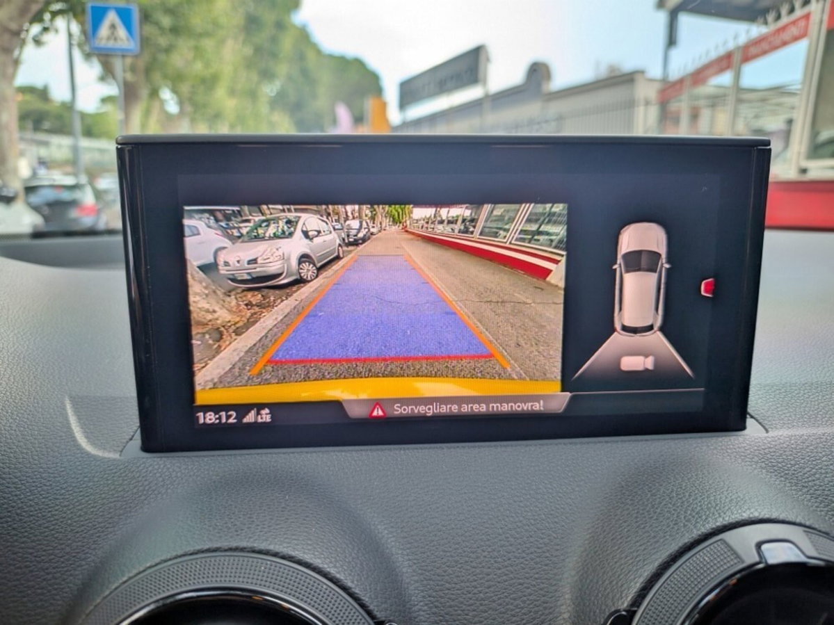Audi Q2 Q2 35 TDI (15)