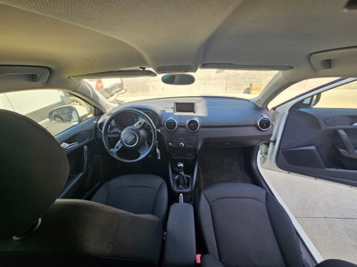 Audi A1 1.6 TDI 105 CV Attraction (8)