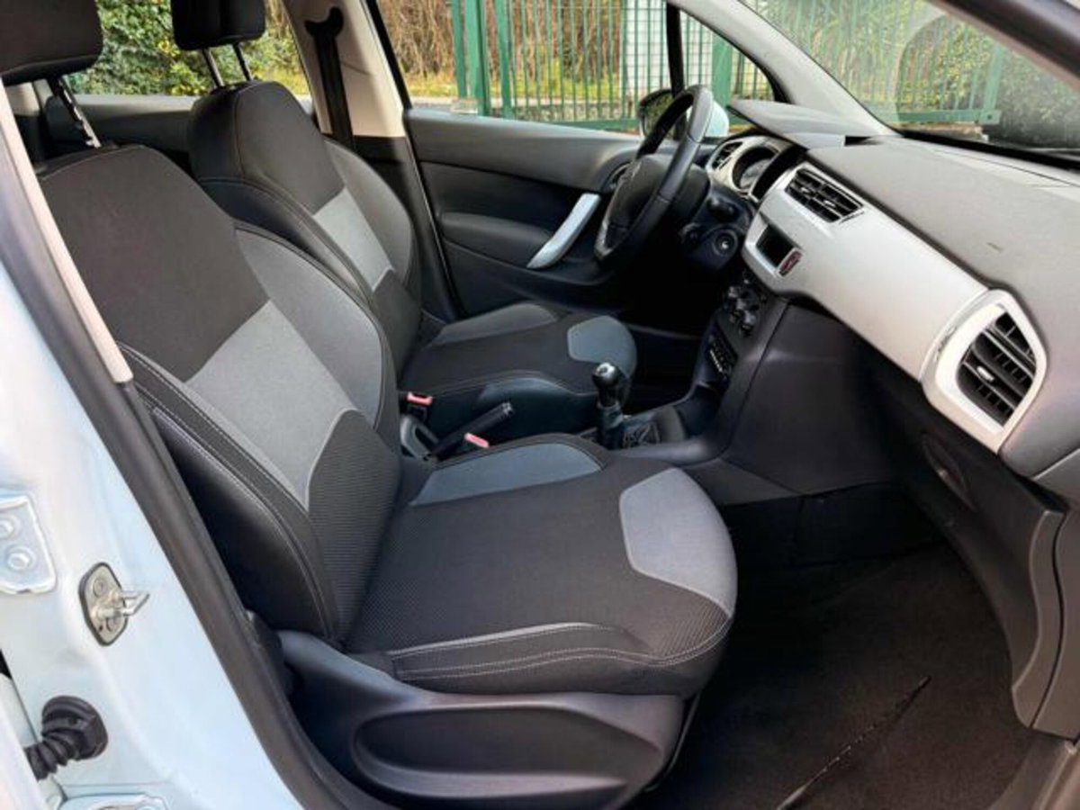 Citroen C3 1.1 Seduction Limited (6)