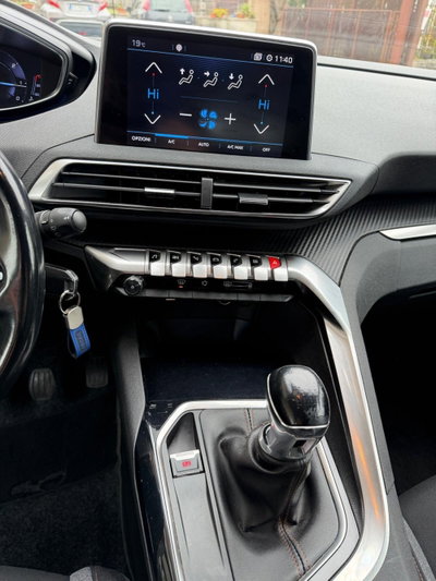 Peugeot 3008 BlueHDi 130 S&S Business (9)