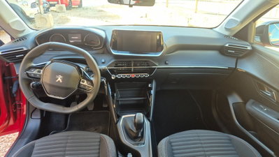 Peugeot 208 PureTech 75 Stop&Start 5 porte Active (7)