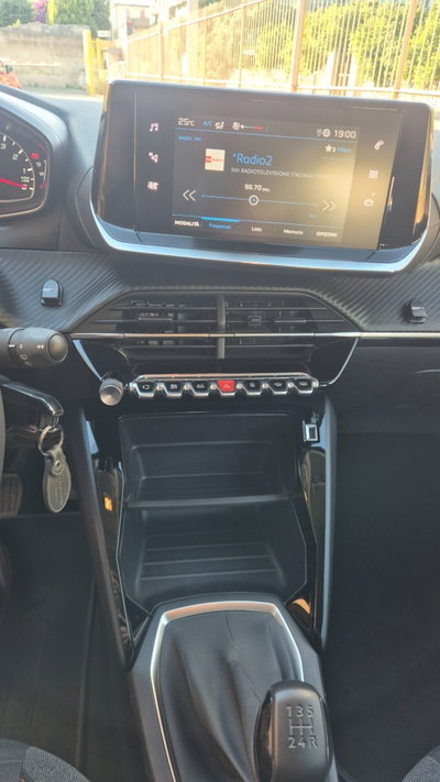 Peugeot 208 PureTech 75 Stop&Start 5 porte Active (9)