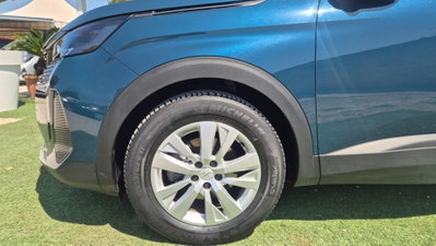 Peugeot 3008 BlueHDi 130 S&S EAT8 Active Pack (6)