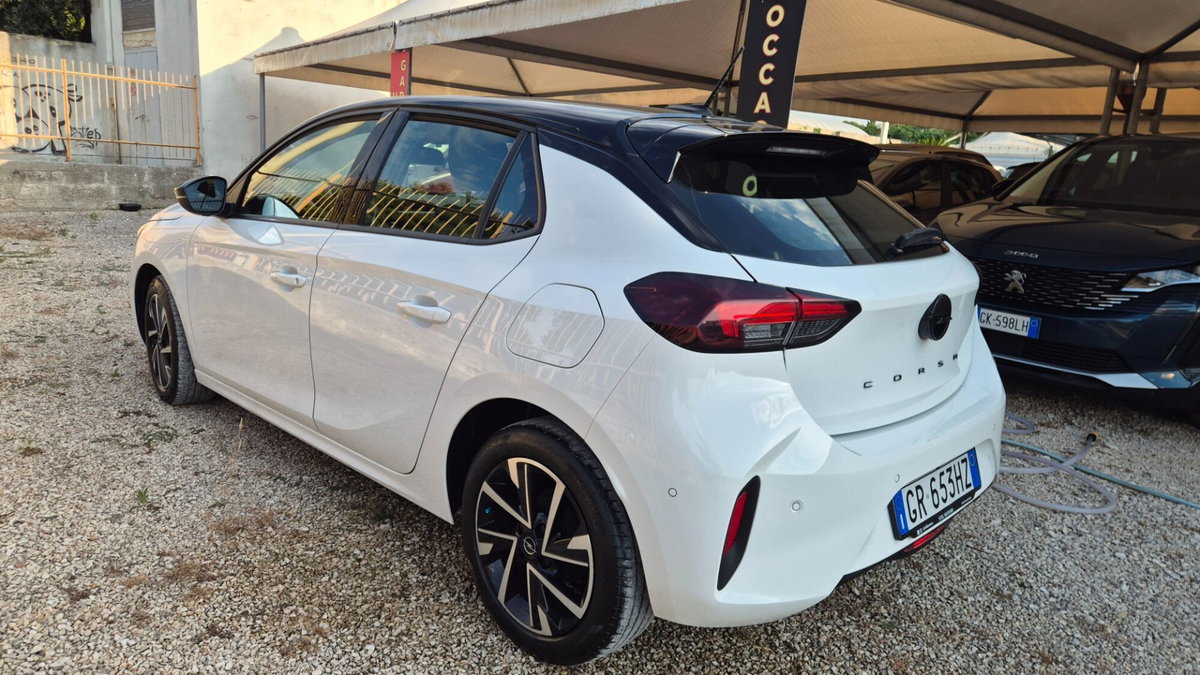 Opel Corsa 1.2 Design & Tech (6)
