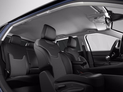Jeep Compass 1.6 Multijet II 2WD Limited (10)