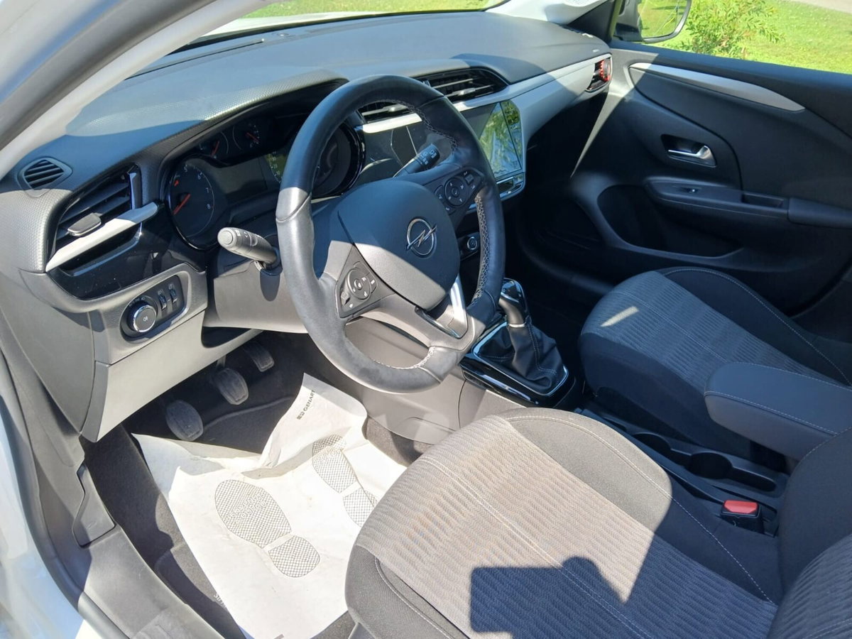 Opel Corsa 1.2 (6)