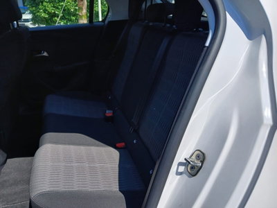 Opel Corsa 1.2 (8)