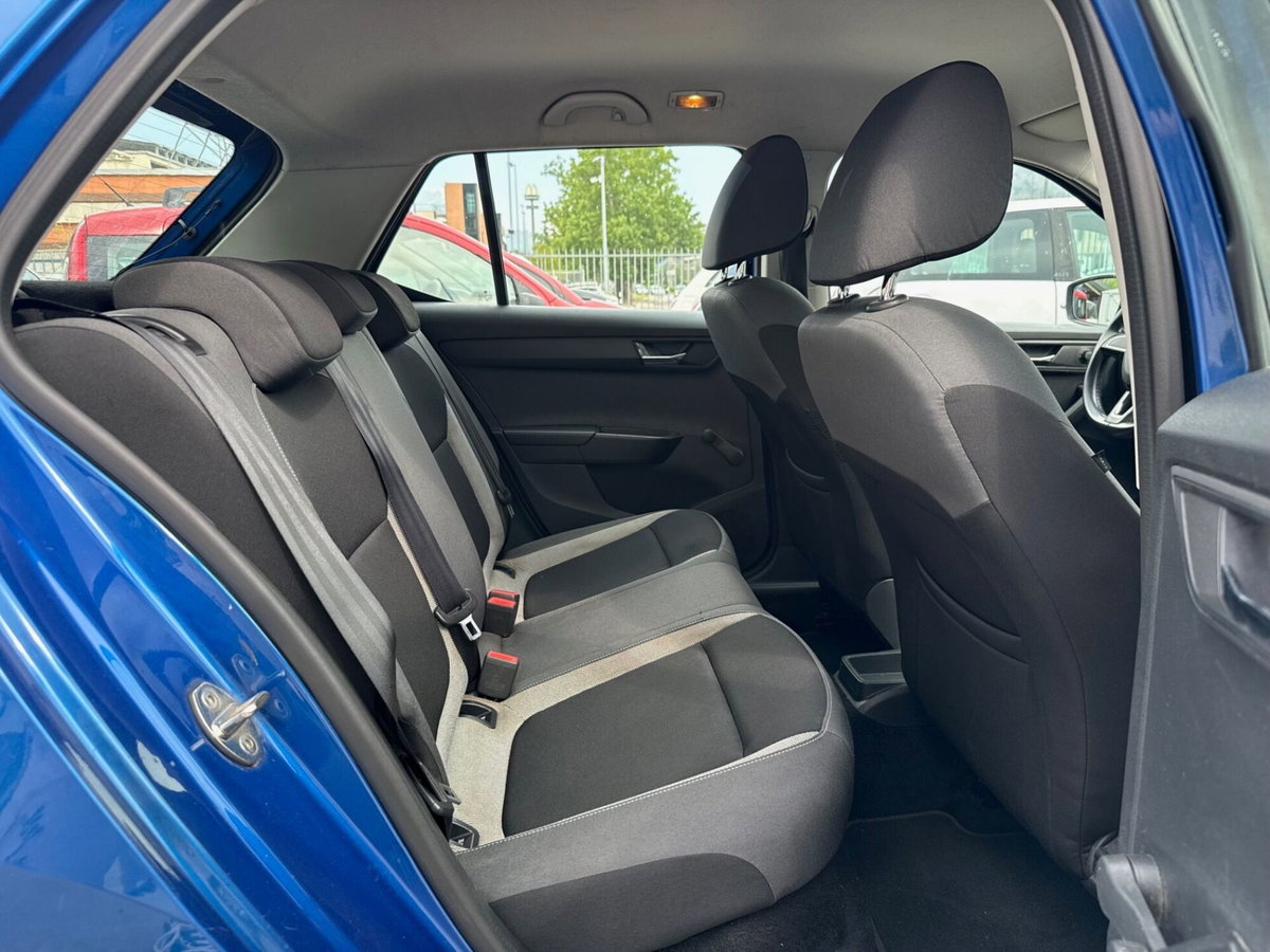 Skoda Fabia 1.4 TDI 90 CV DSG Style (14)