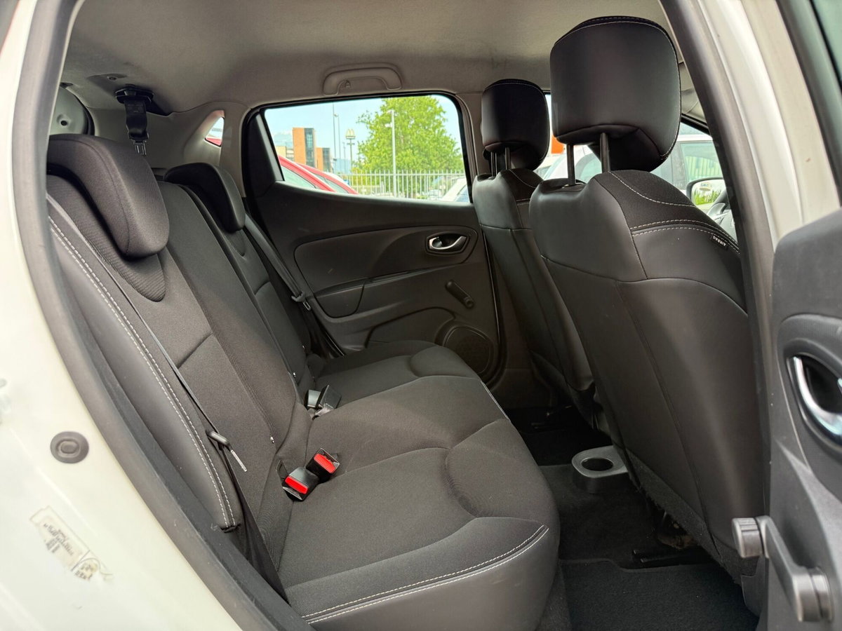Renault Clio 1.5 dCi 8V 75CV 5 porte Live (14)