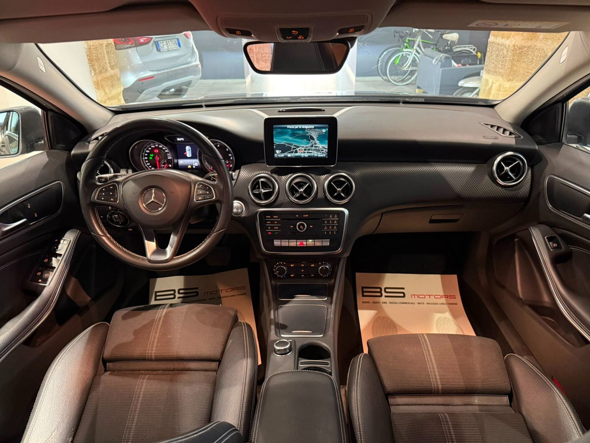 Mercedes-Benz Classe A 180 d Automatic Premium (12)