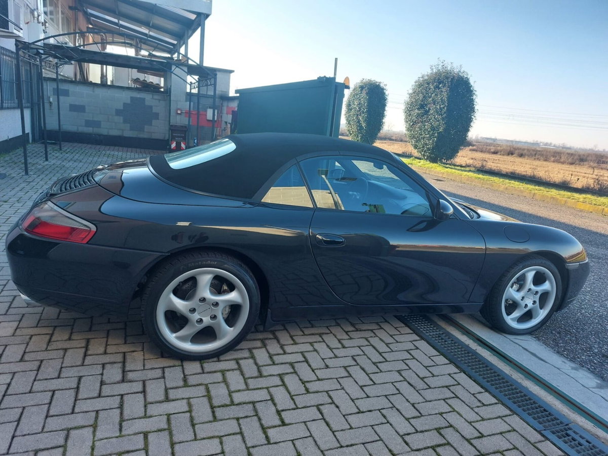 Porsche 911 Cabrio Carrera 4 cat (11)
