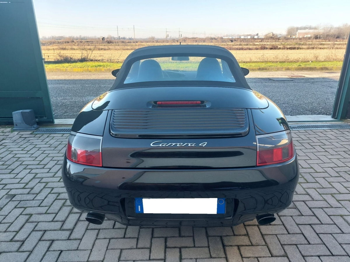 Porsche 911 Cabrio Carrera 4 cat (12)