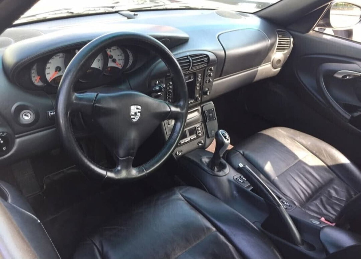 Porsche 911 Cabrio Carrera 4 cat (13)