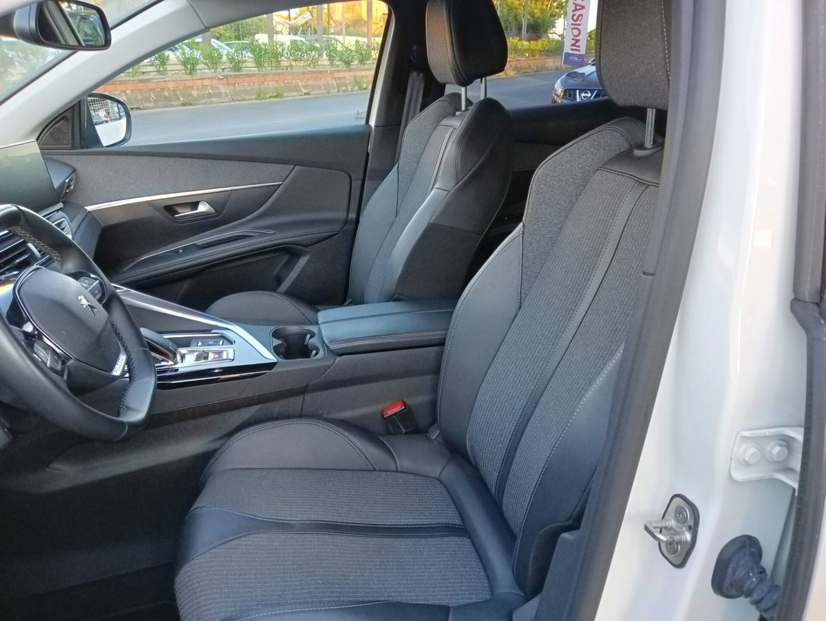 Peugeot 3008 BlueHDi 130 S&S EAT8 Allure Pack (8)