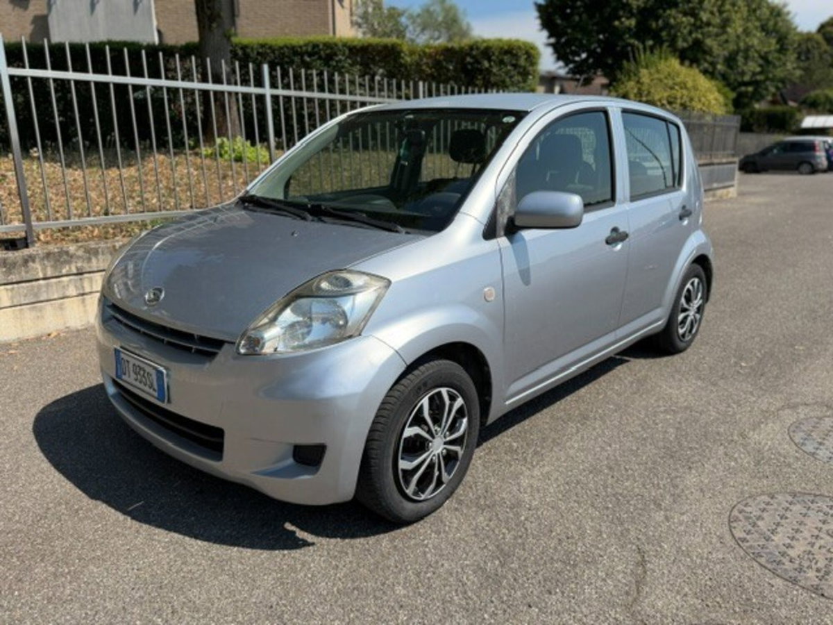 Daihatsu Sirion 1.0 Hiro Green Powered