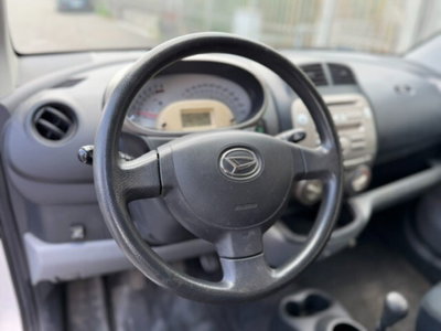 Daihatsu Sirion 1.0 Hiro Green Powered (9)