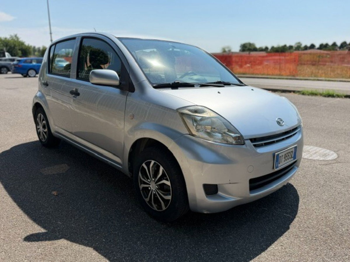 Daihatsu Sirion 1.0 Hiro Green Powered (3)