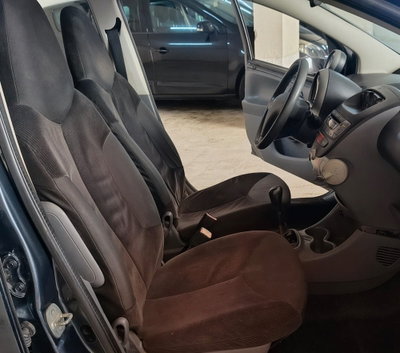 Peugeot 107 HDi 5p. Sweet Years (6)