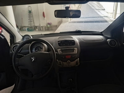 Peugeot 107 HDi 5p. Sweet Years (9)