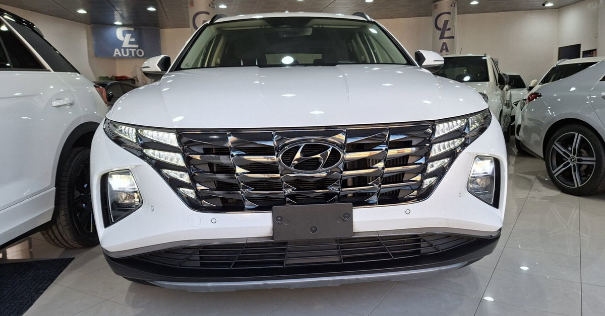 Hyundai Tucson 1.6 crdi 48V Xline 2wd imt (2)