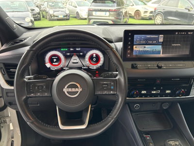 Nissan Qashqai 1.3 mhev Tekna 4wd 158cv xtronic (13)