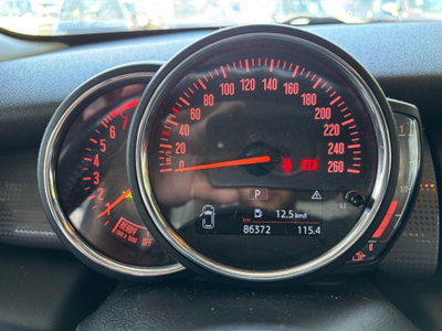 MINI Mini 1.5 Cooper Hype (11)