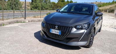 Peugeot 208 BlueHDi 100 Stop&Start 5 porte Allure usata